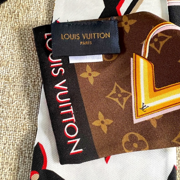 Louis Vuitton  Bandeau Perfect Match - Picture 10 of 11